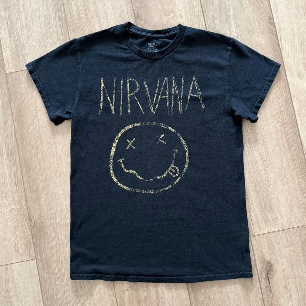 Nirvana smiley face black cotton t-shirt Size small